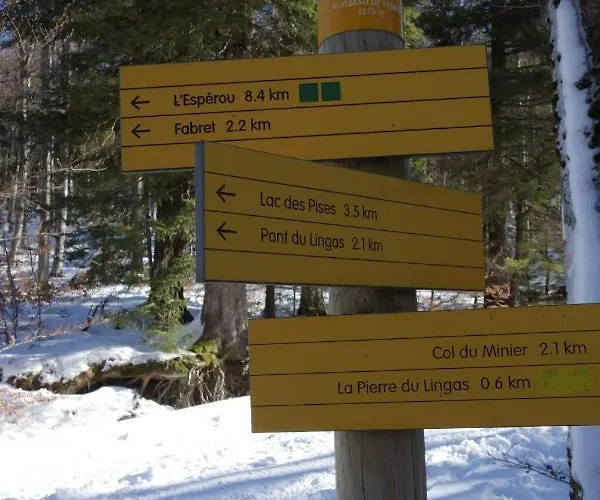 D'aigoual بيت شباب فاليراوغ